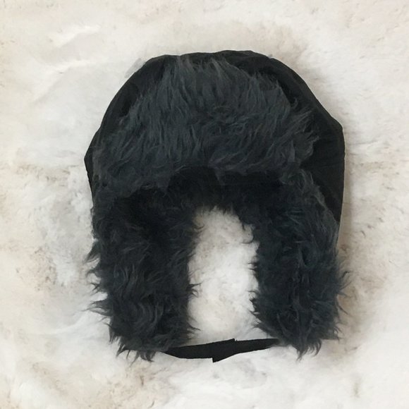 Sears | Boy's Winter Hat | Black & Grey | Size 4-7 - Picture 2 of 2